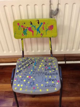 Rights Respecting News - Buddy Chair